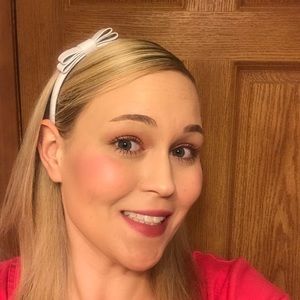 Meet your Posher, Nichole